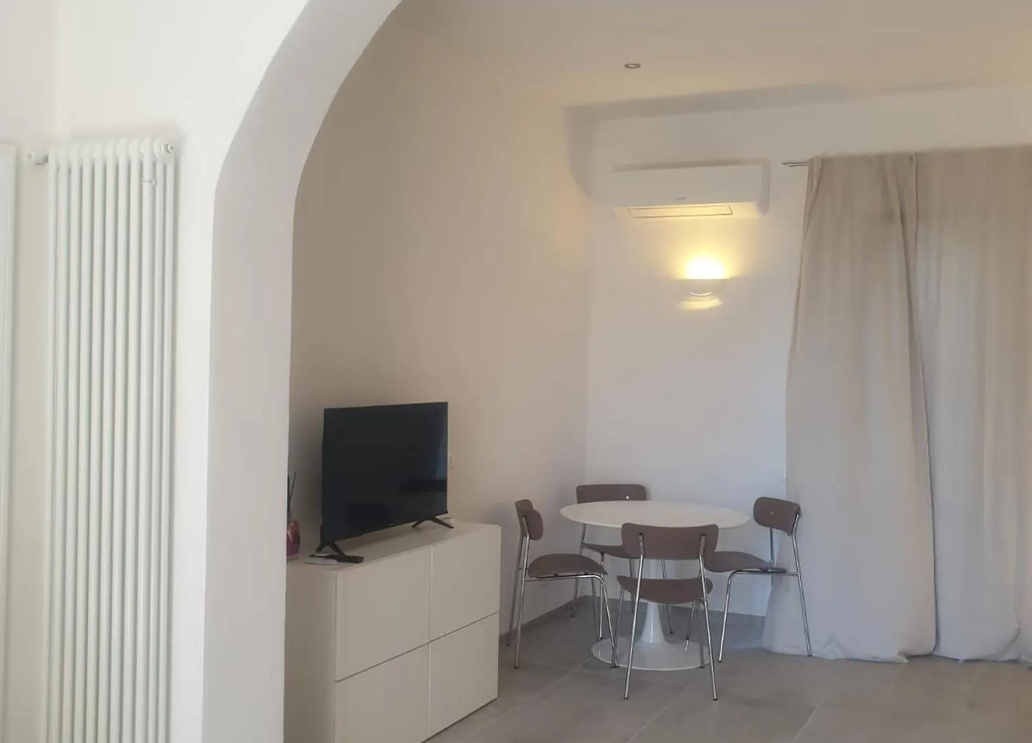La Casina Villa Livorno Feriehus
